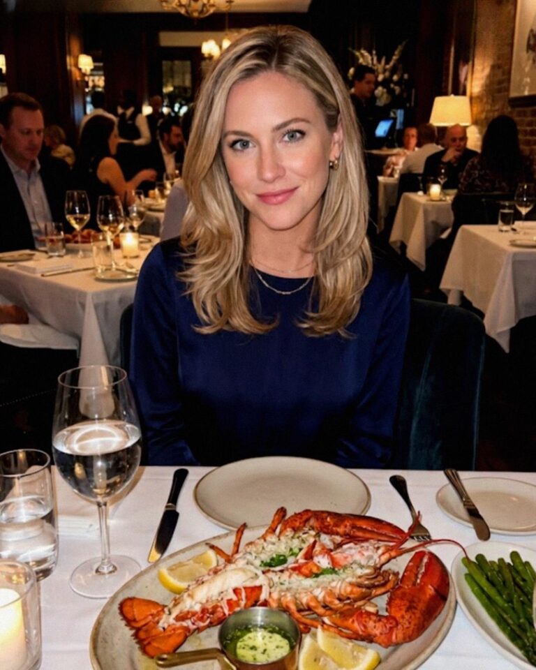 My Date Ordered a $150 Lobster Dinner on Our First Date and Then Refused to Pay – Moments Later, Karma Struck Her Right There in Front of Me